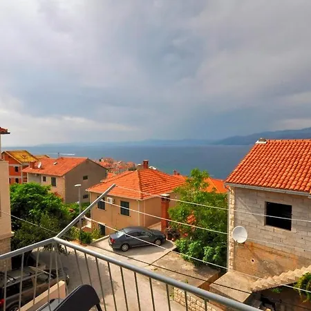 Marko 880 Apartamento Postira